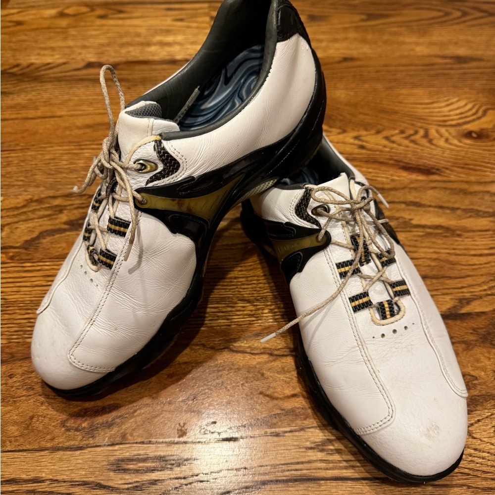 Footjoy Men’s Dryjoys Golf Shoes